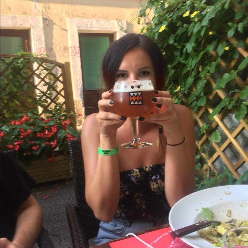 Meet your Posher, Jade